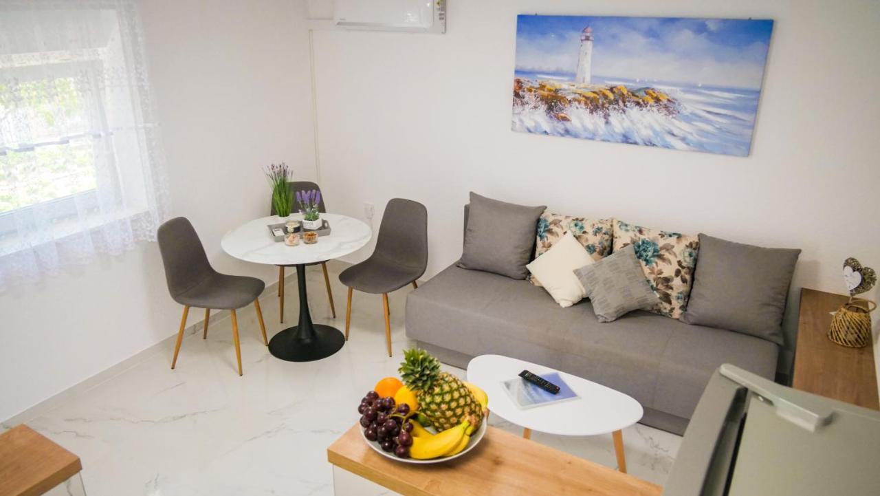 Peaceful & Sunny Apartments تروغير المظهر الخارجي الصورة