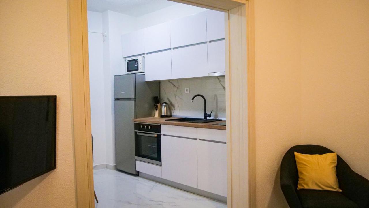 Peaceful & Sunny Apartments تروغير المظهر الخارجي الصورة