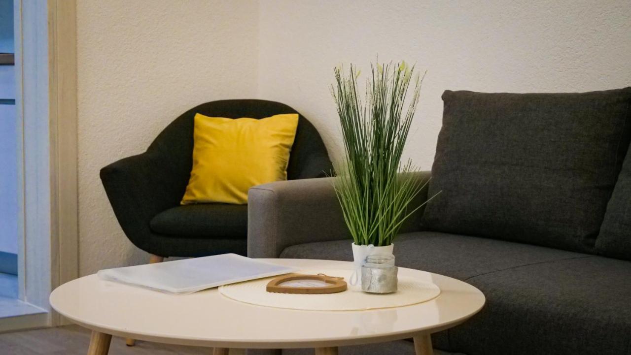 Peaceful & Sunny Apartments تروغير المظهر الخارجي الصورة